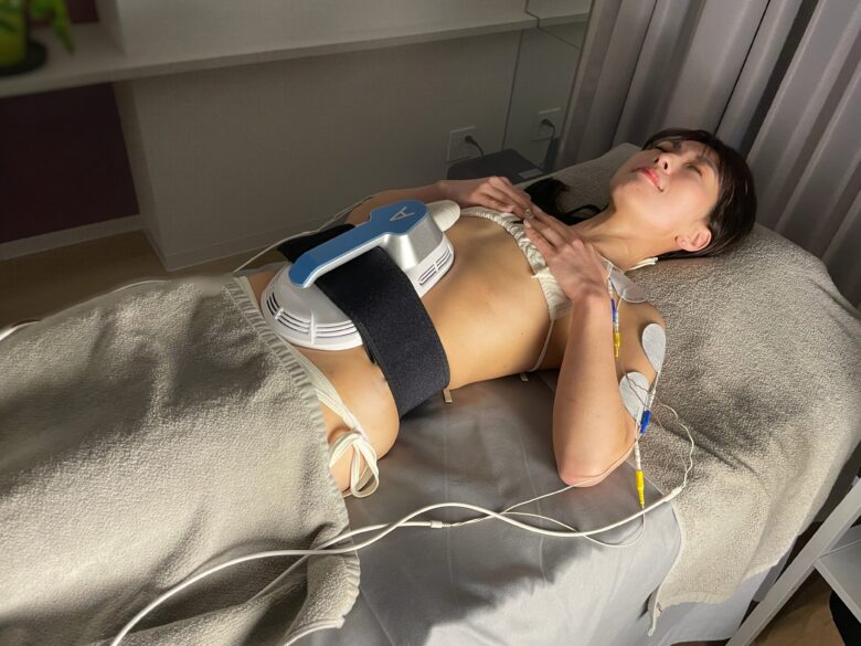 電磁パルス痩身（7テスラスカルプト） | 【痩身・小顔専門】 四条烏丸  